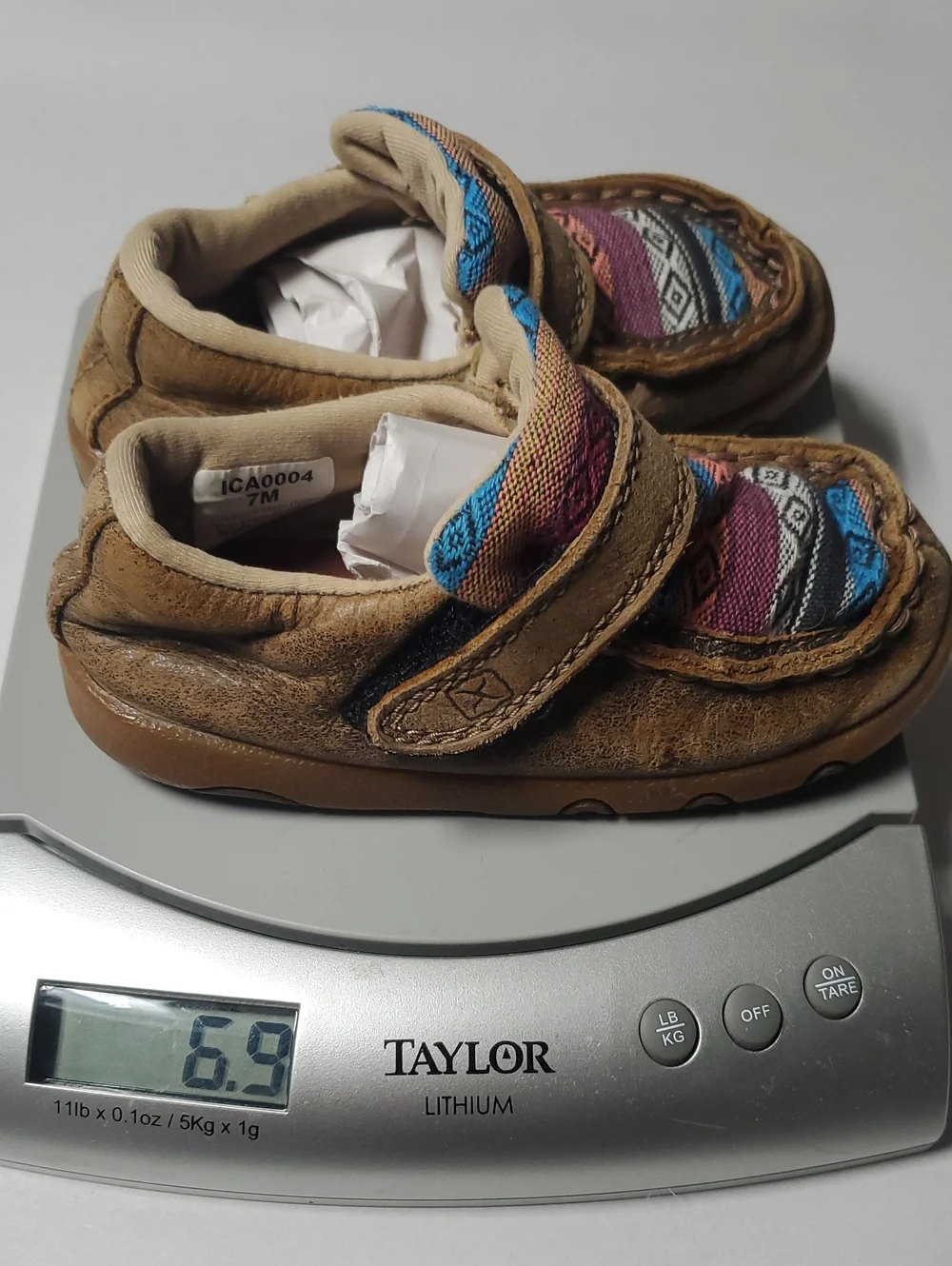Twisted X Unisex Infant Driving Brown Moccasin Shoe with Colorful Woven Accent 7
